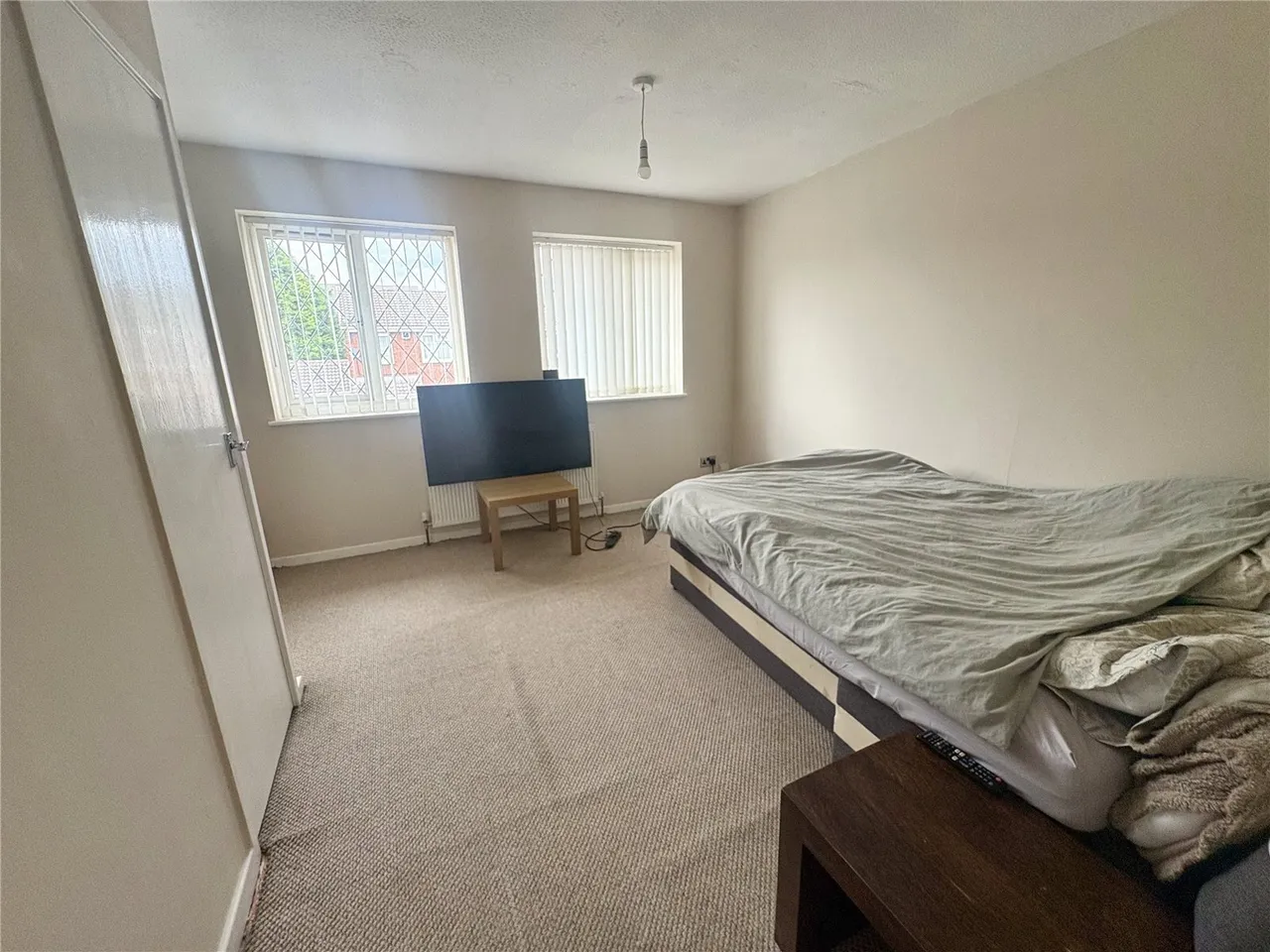 Ravensbourne Grove, Willenhall, WV13, photo 5
