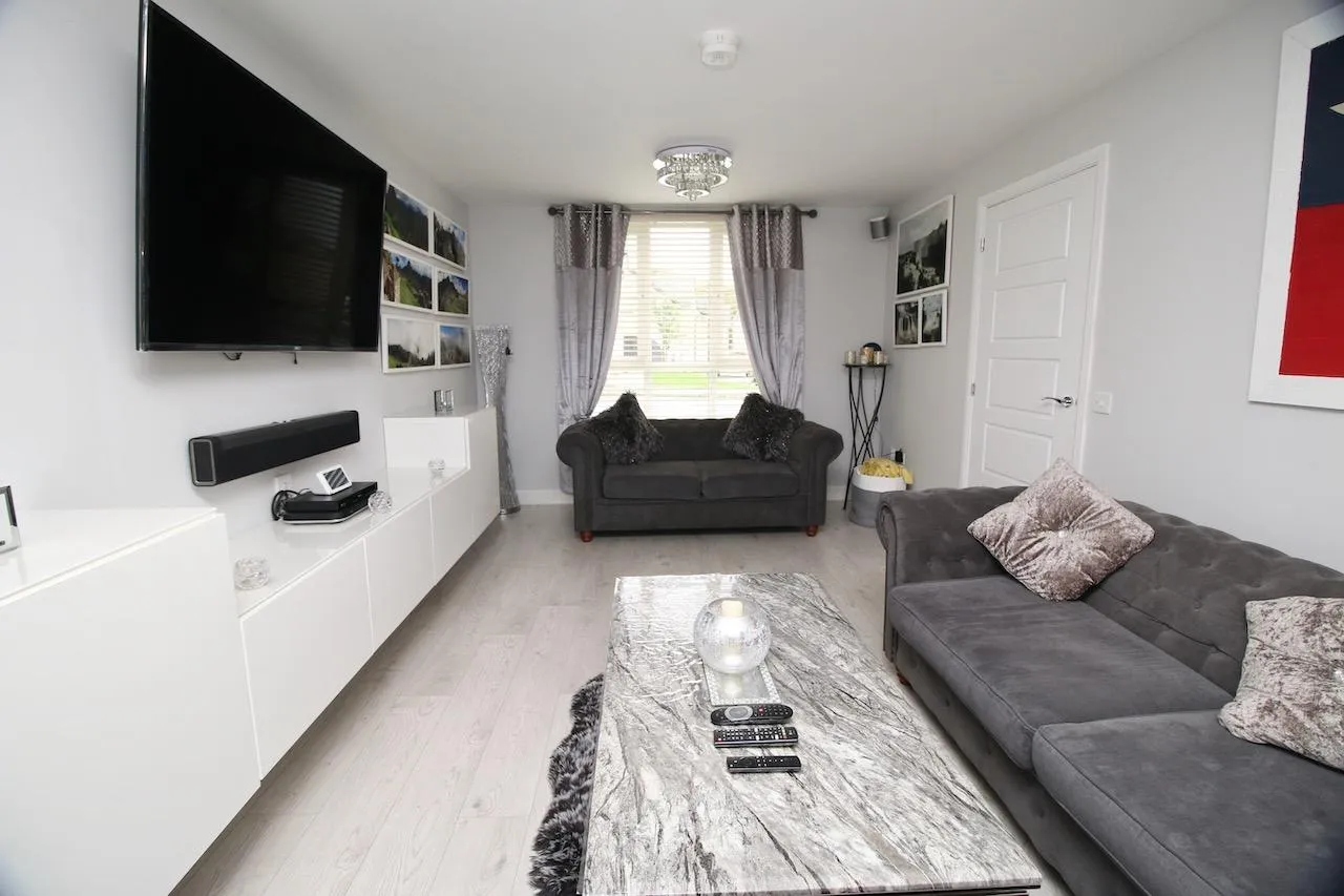 Bryony Wynd, Cumbernauld, G68 9FU, photo 9