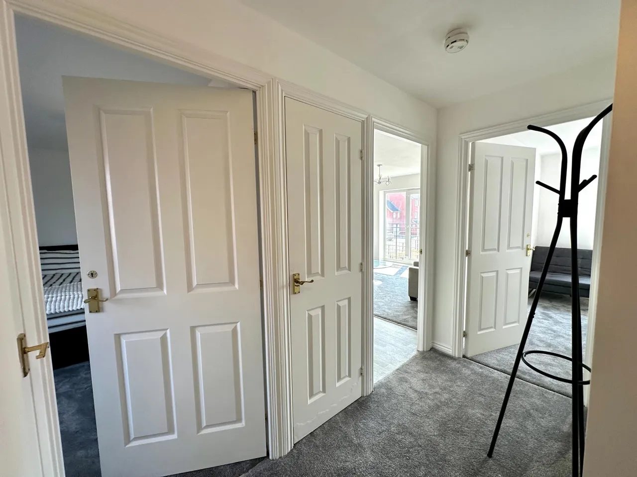 Key Gardens, Heath Town, Wolverhampton, WV10, photo 5