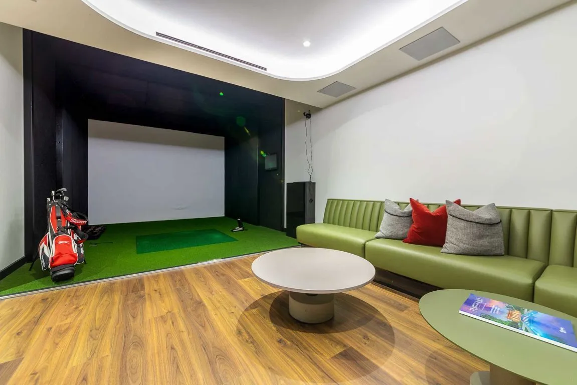 Bowery Apartments, White City, photo 9