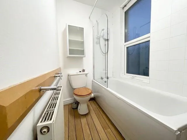Ivy Leigh, Liverpool, L13, photo 7