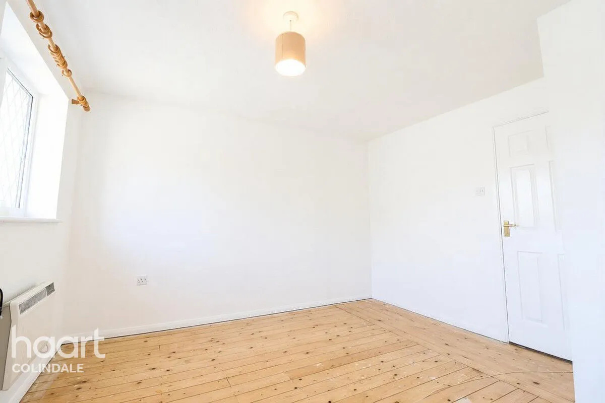 Eagle Drive, London, NW9, photo 9