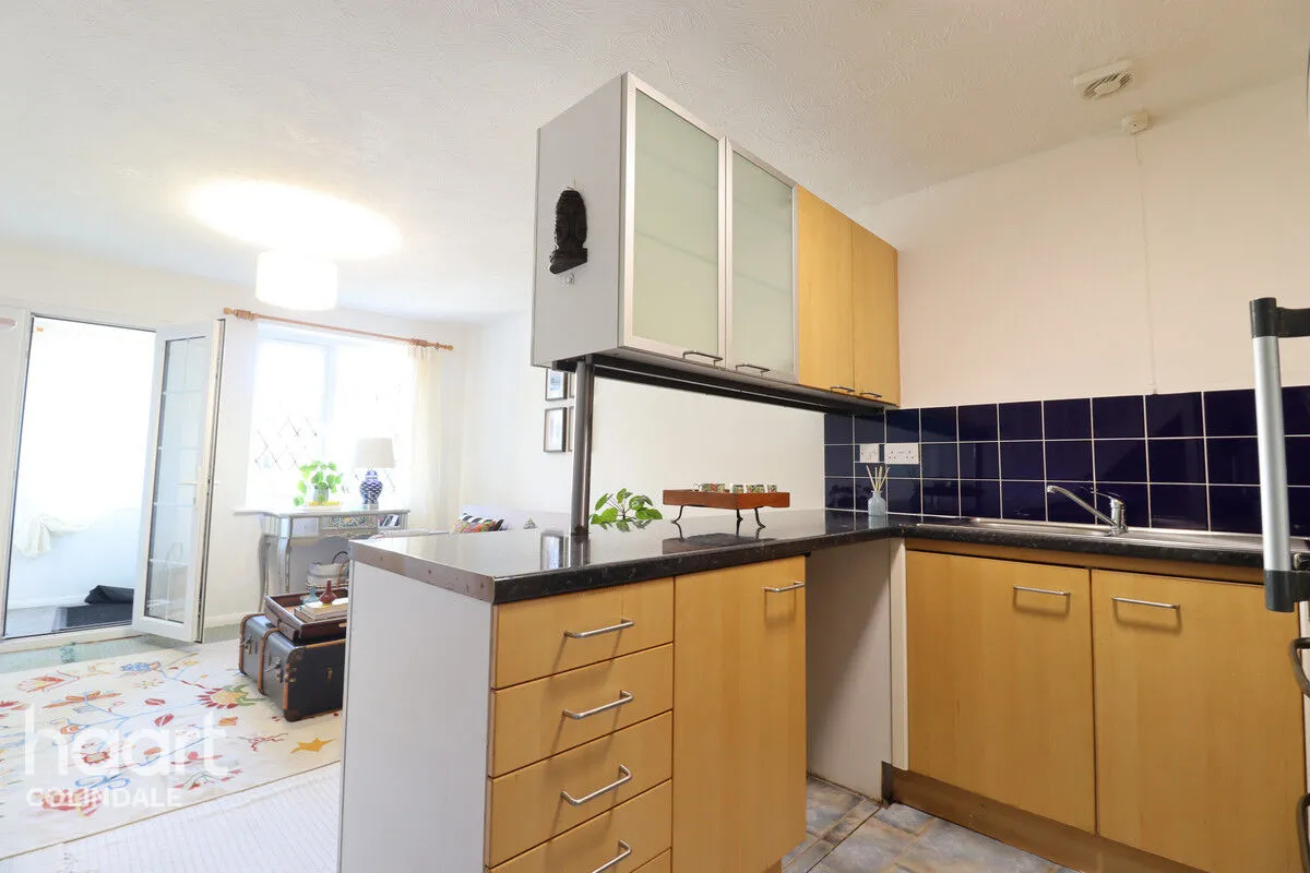 Eagle Drive, London, NW9, photo 5