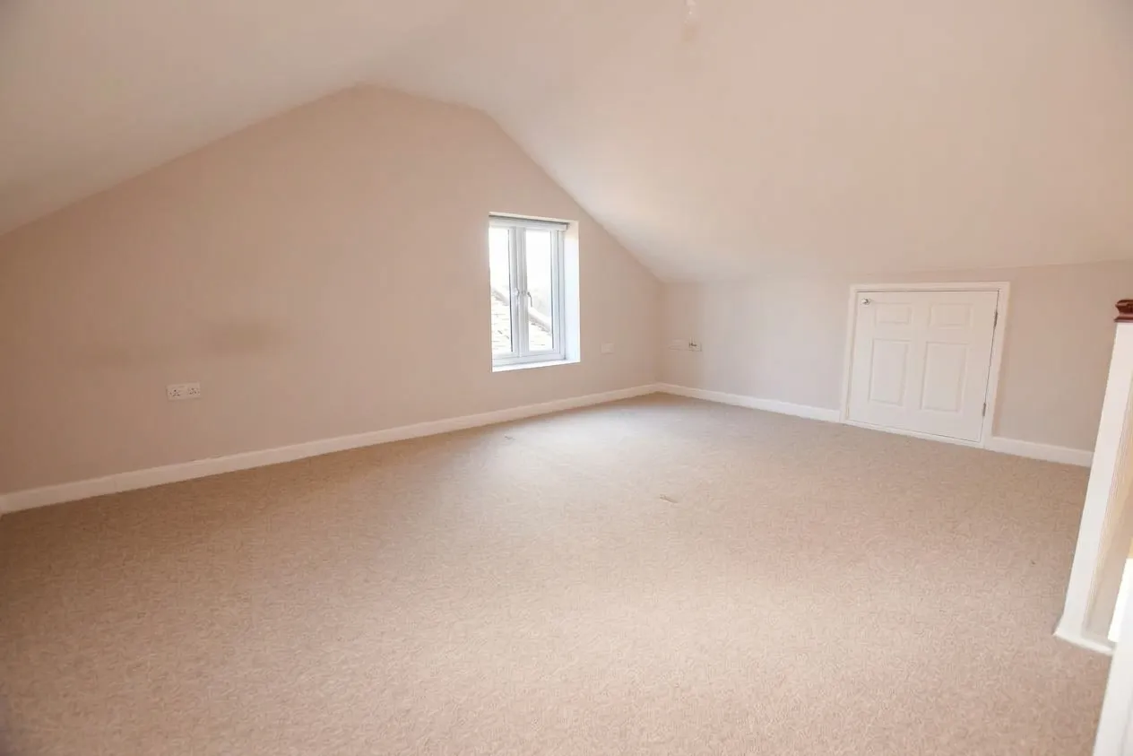 High Street, Princes Risborough, HP27, photo 5