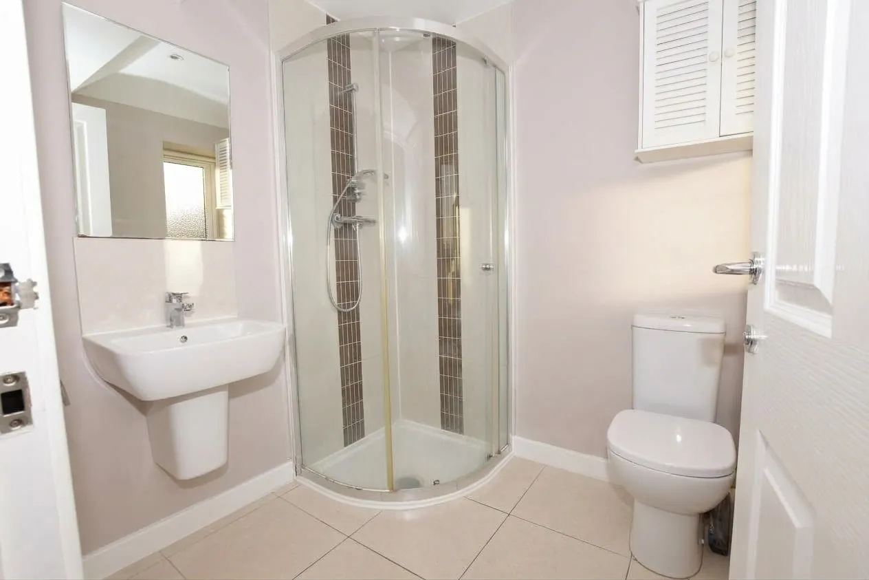 High Street, Princes Risborough, HP27, photo 4