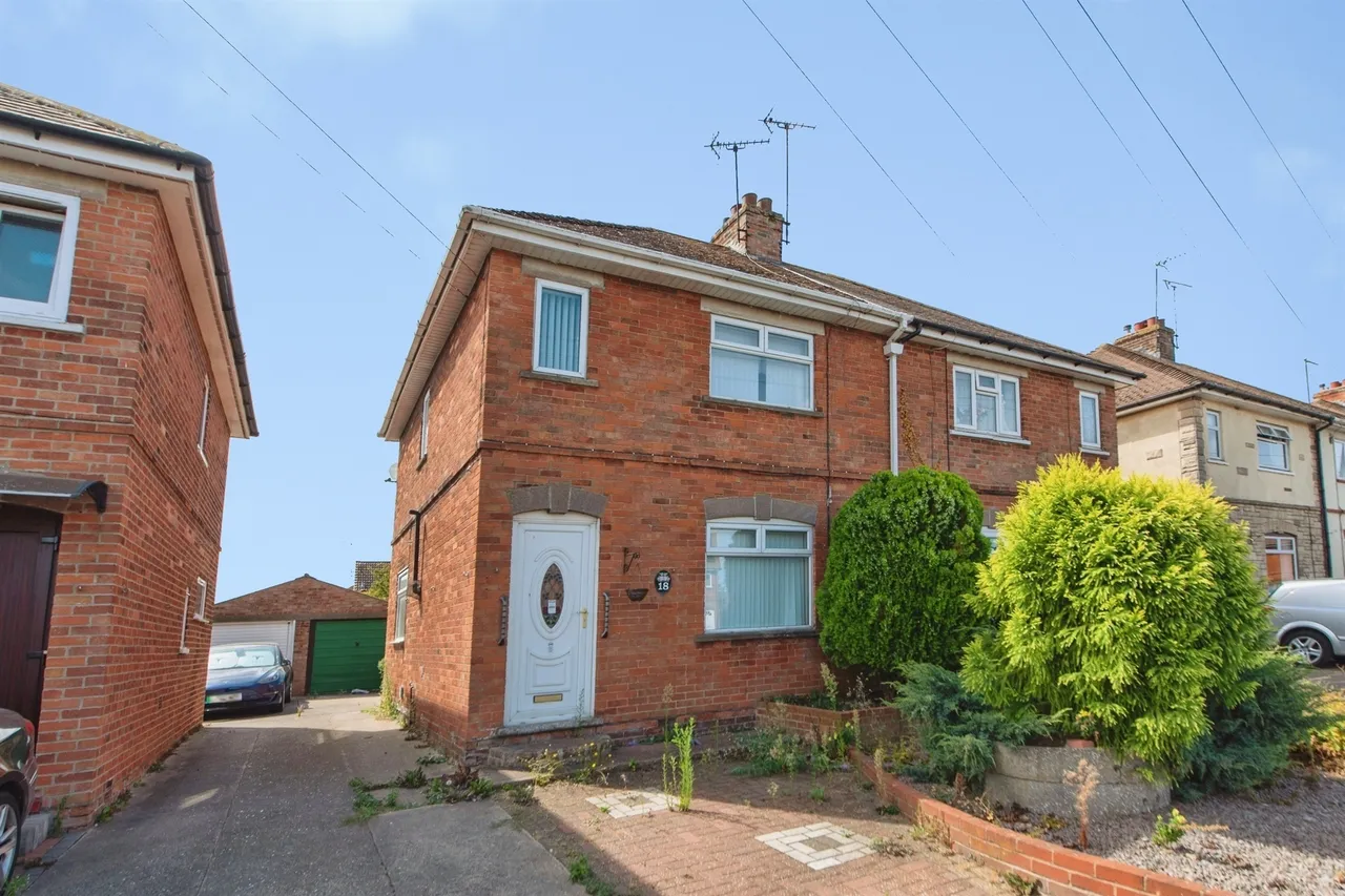 3 bed house for sale, Harrington Street, Bourne, PE10