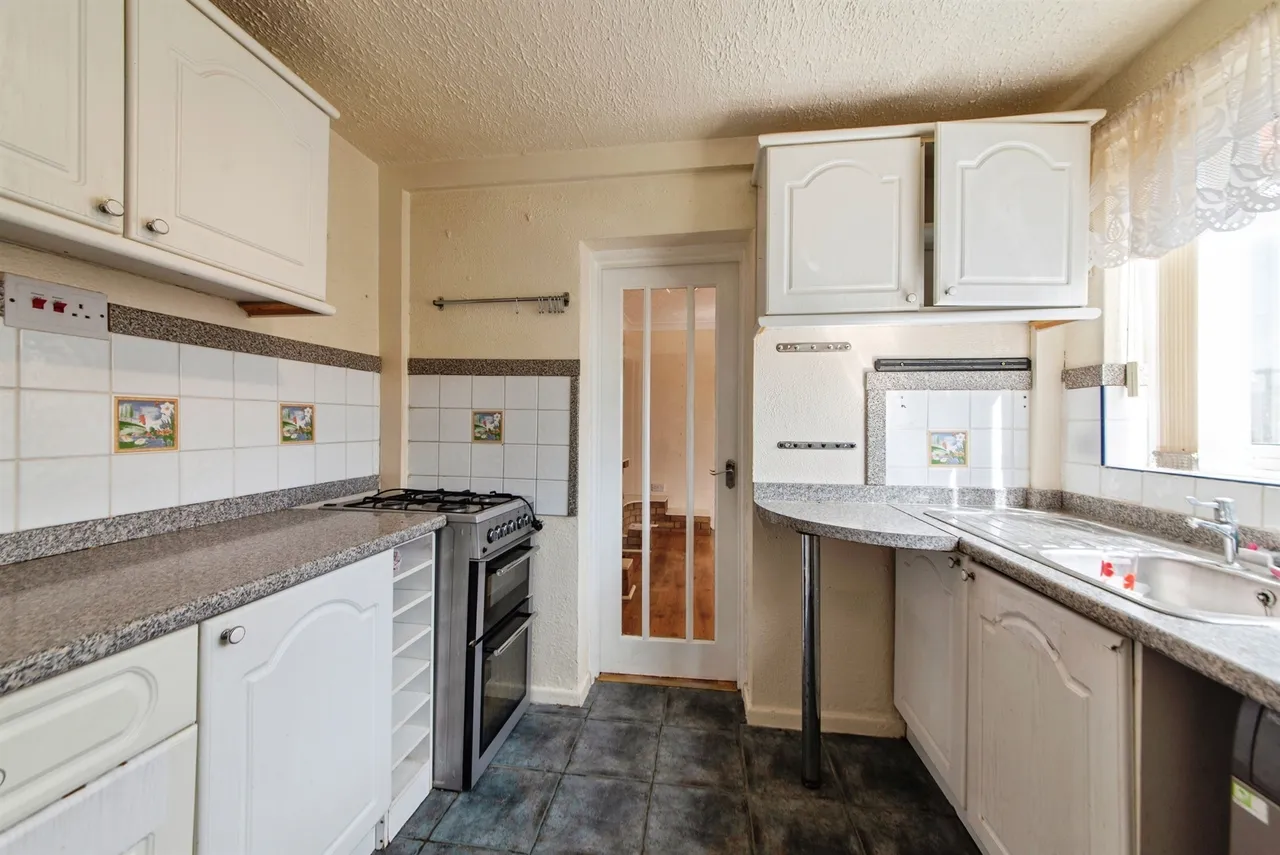 Harrington Street, Bourne, PE10, photo 5