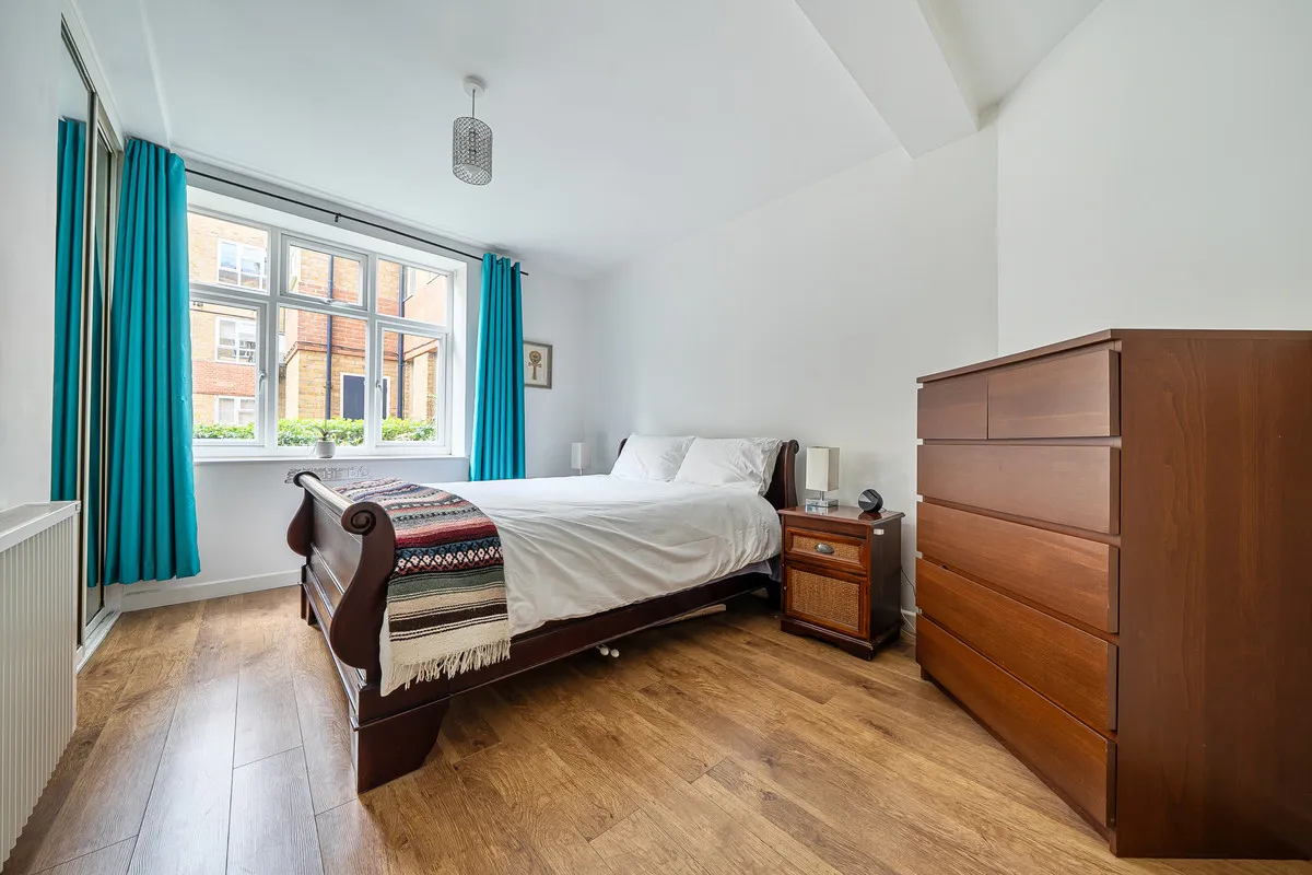 London, SE16 5HB, photo 10