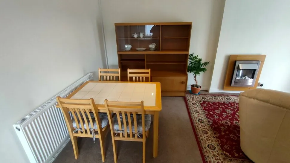 Ash Close, Summerhill, LL11, photo 6