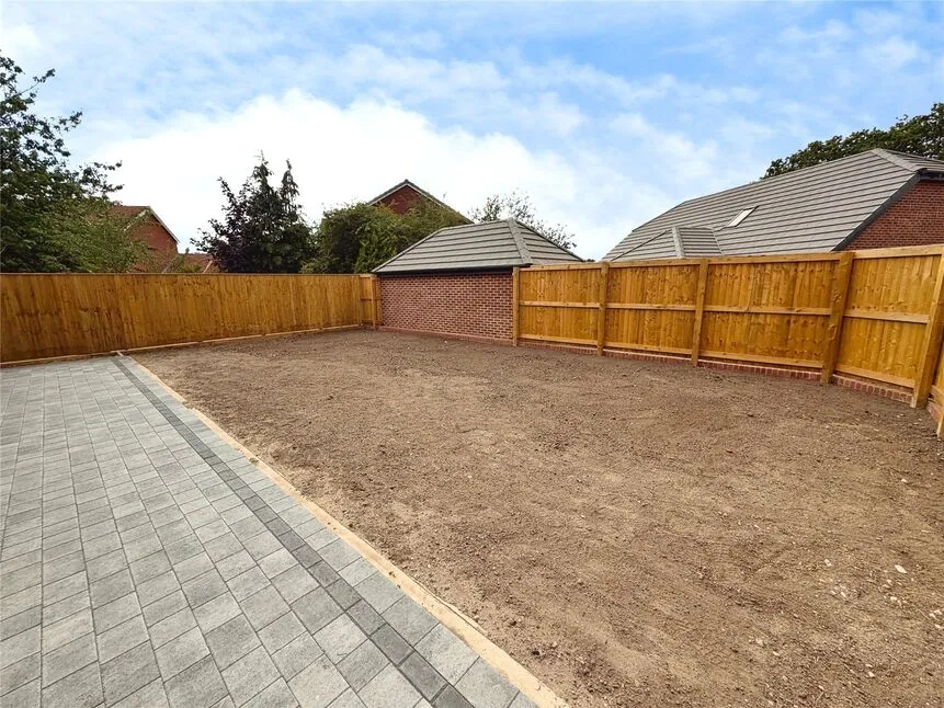 Doncaster Road, Hatfield, DN7, photo 15