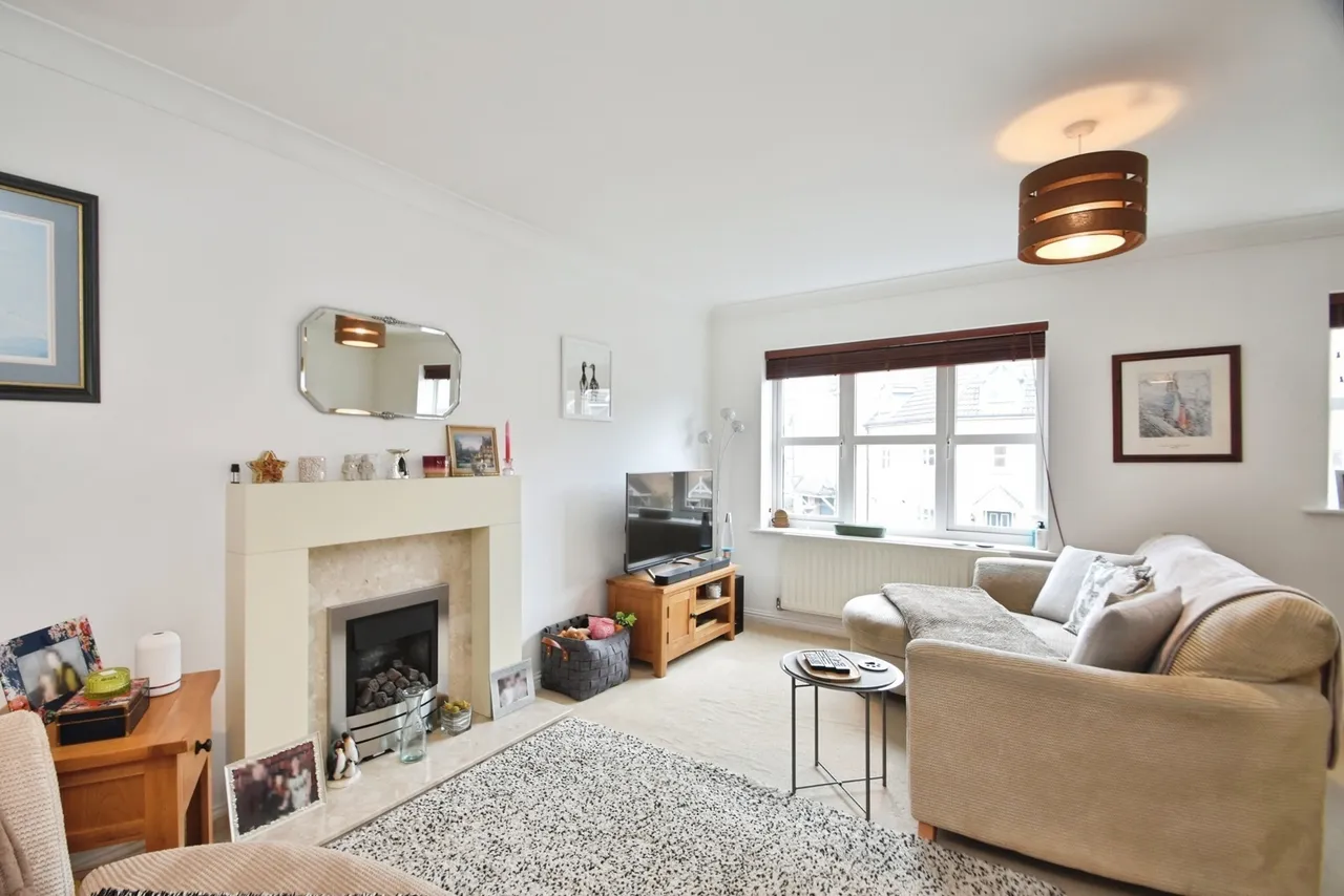 Nightingale Drive, HARROGATE, North Yorkshire, HG1, photo 9