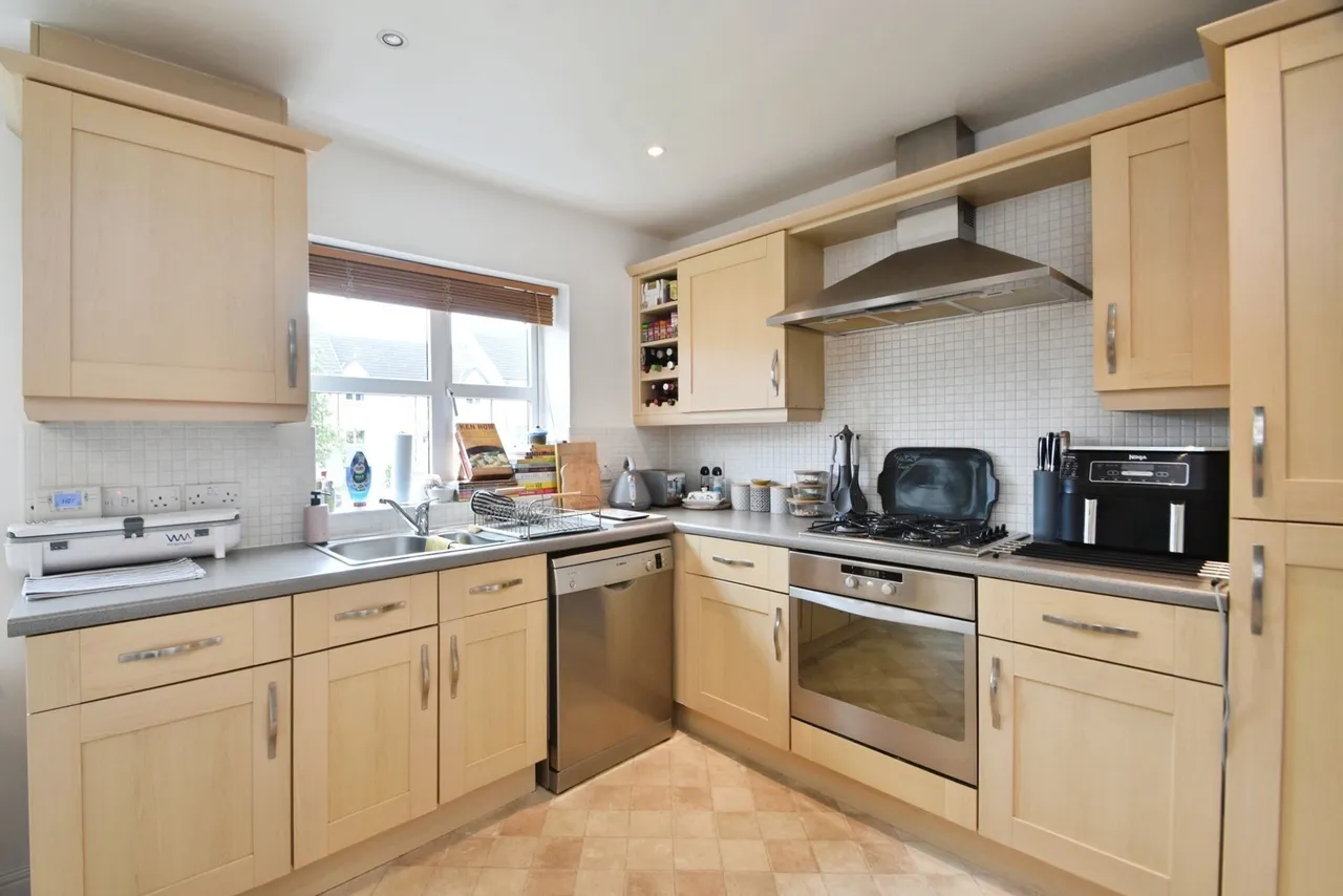Nightingale Drive, HARROGATE, North Yorkshire, HG1, photo 6