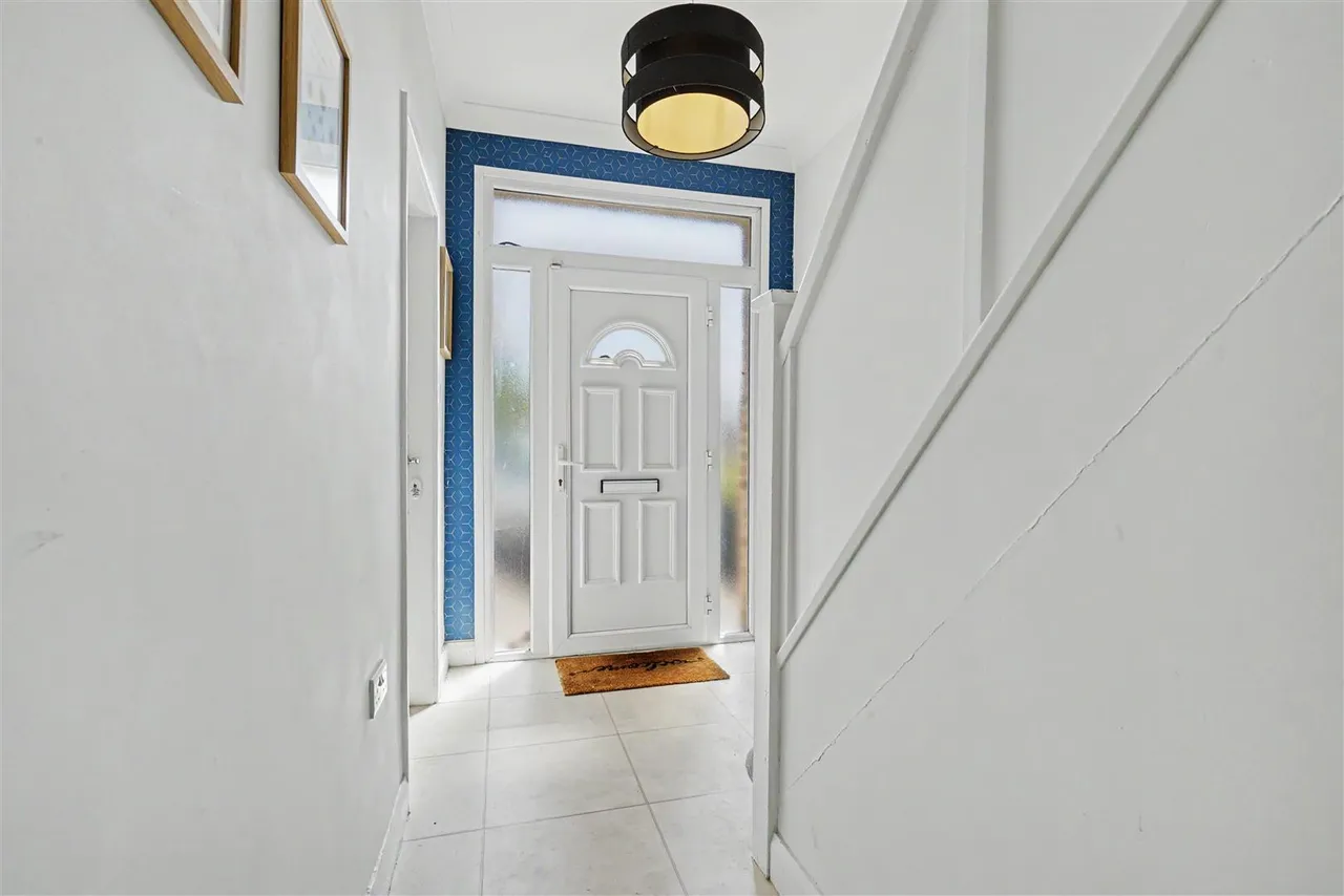Mayfield Drive, Stapleford, NG9, photo 8