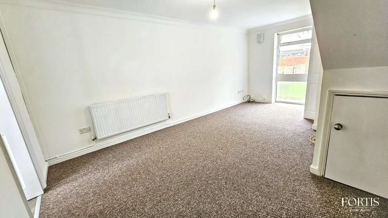 Churchward Drive, Newport, NP19, photo 2