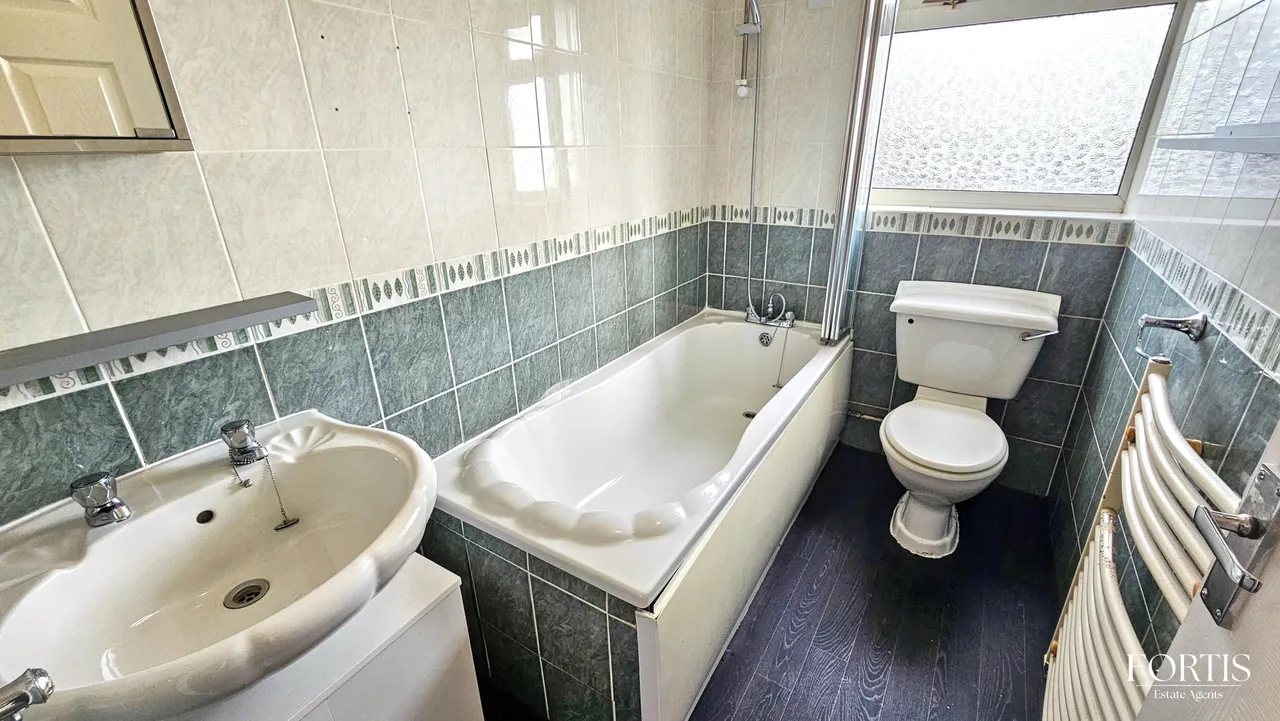 Churchward Drive, Newport, NP19, photo 9