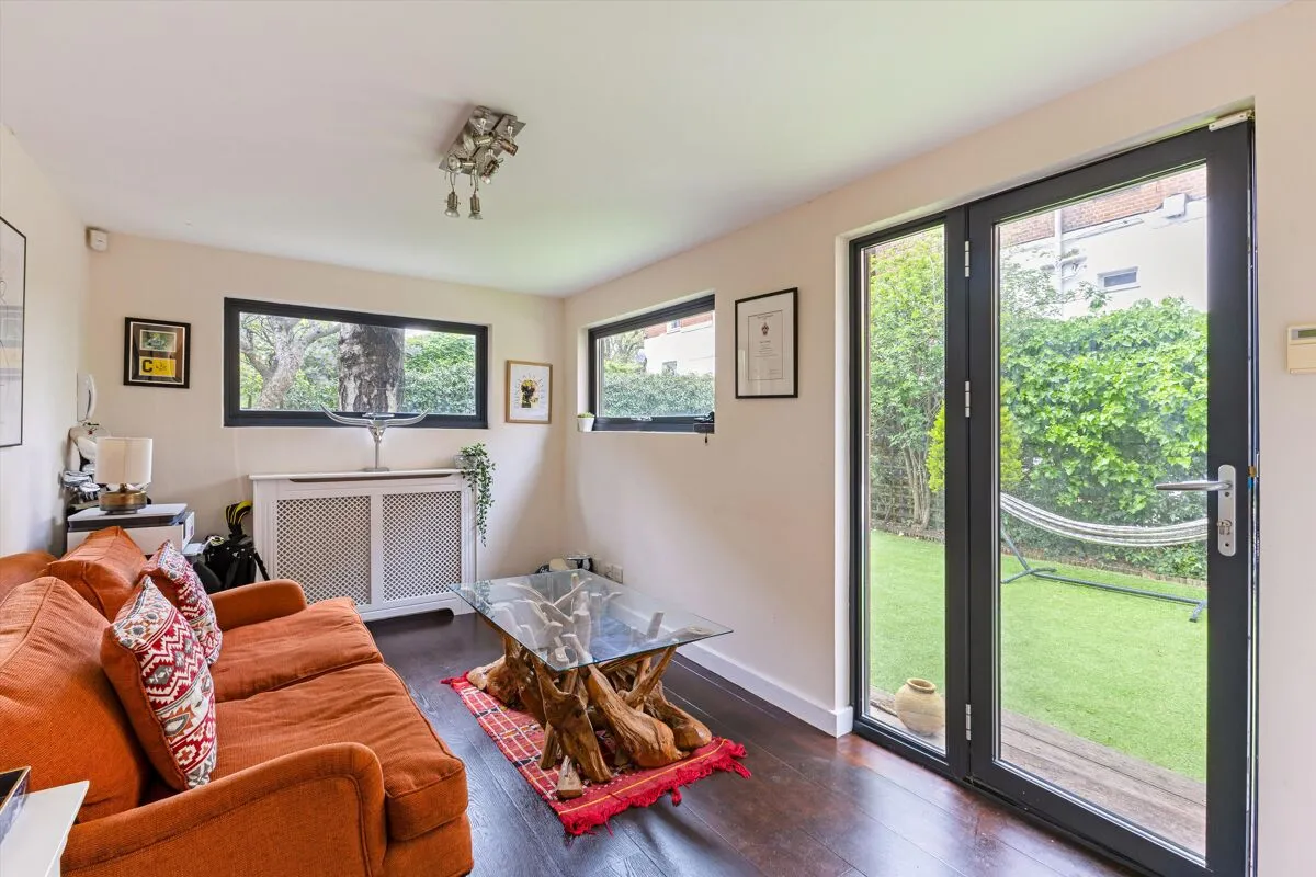 Windmill Drive, London, SW4, photo 10