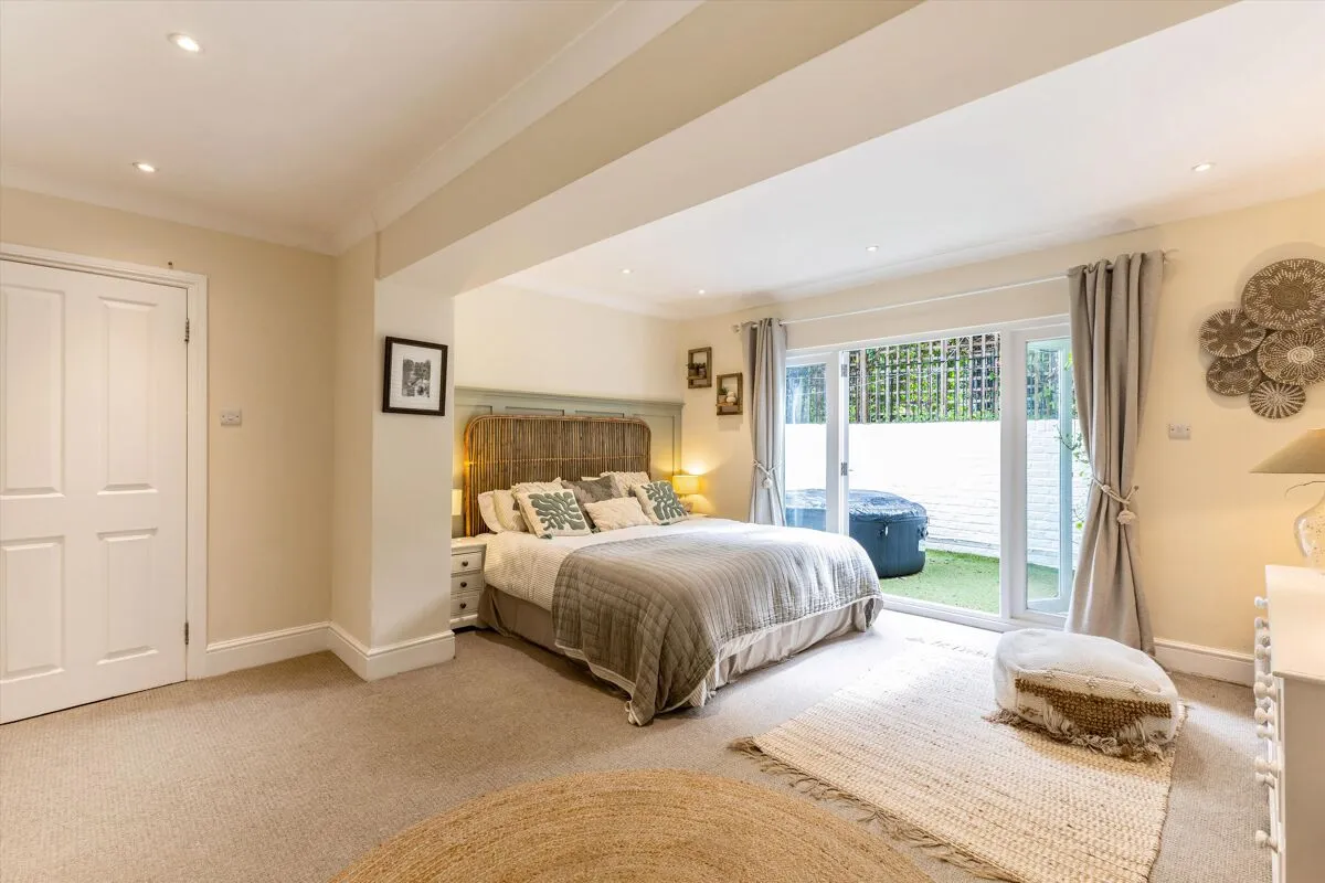 Windmill Drive, London, SW4, photo 11