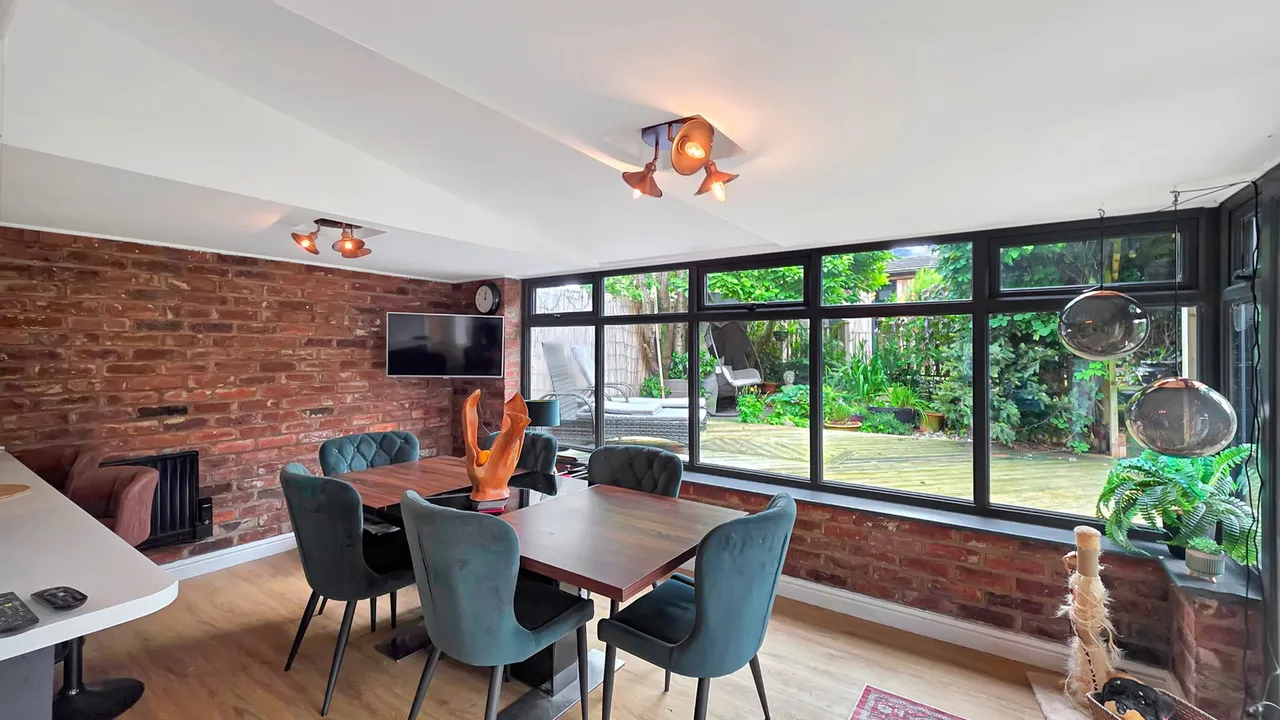 Victoria Close, Boothstown, M28, photo 9