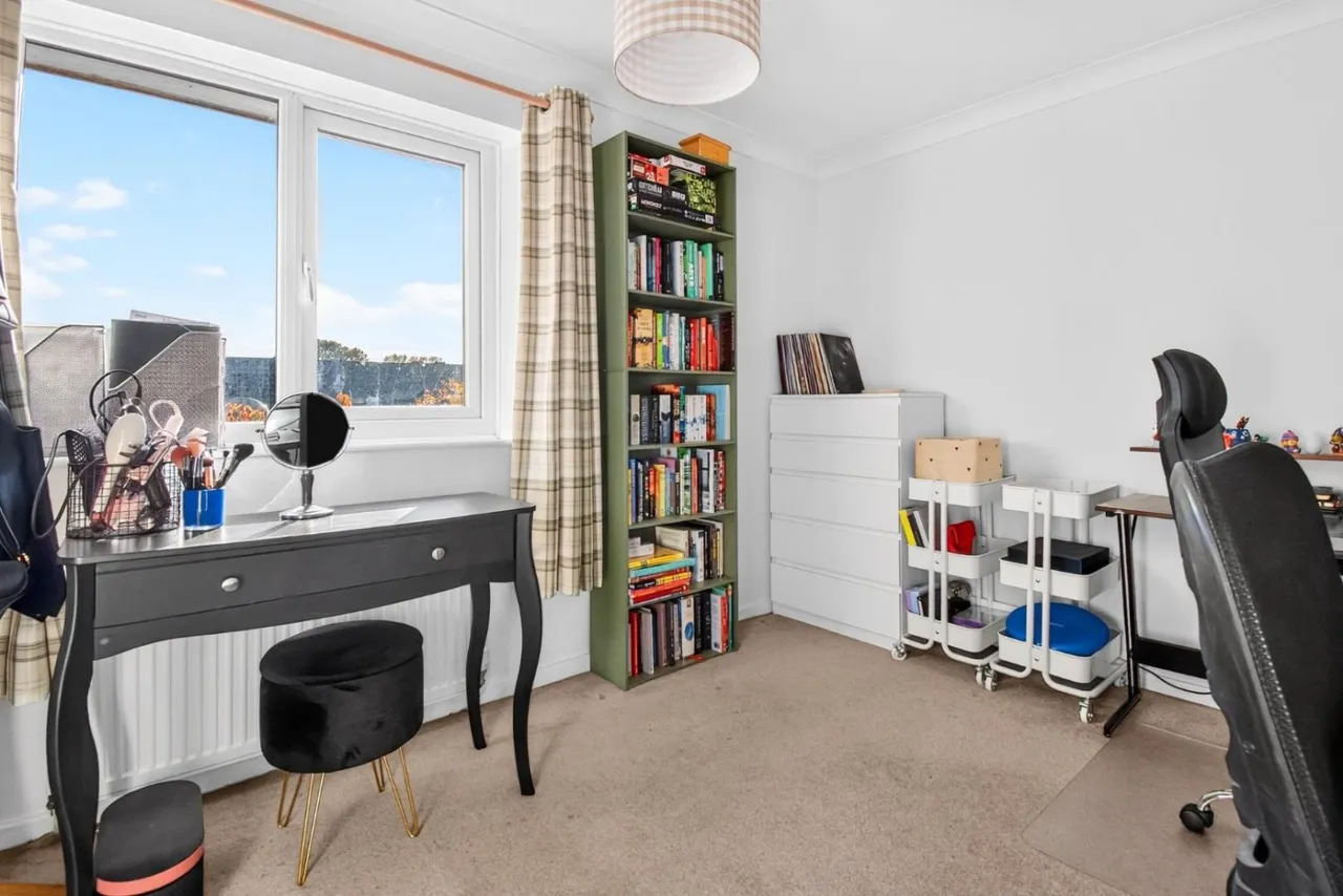 Stonebeck Avenue, Harrogate, HG1, photo 6