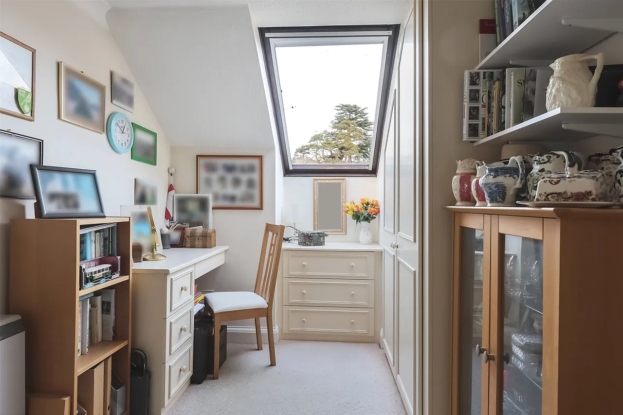 Wray Park Road, Reigate, RH2, photo 12