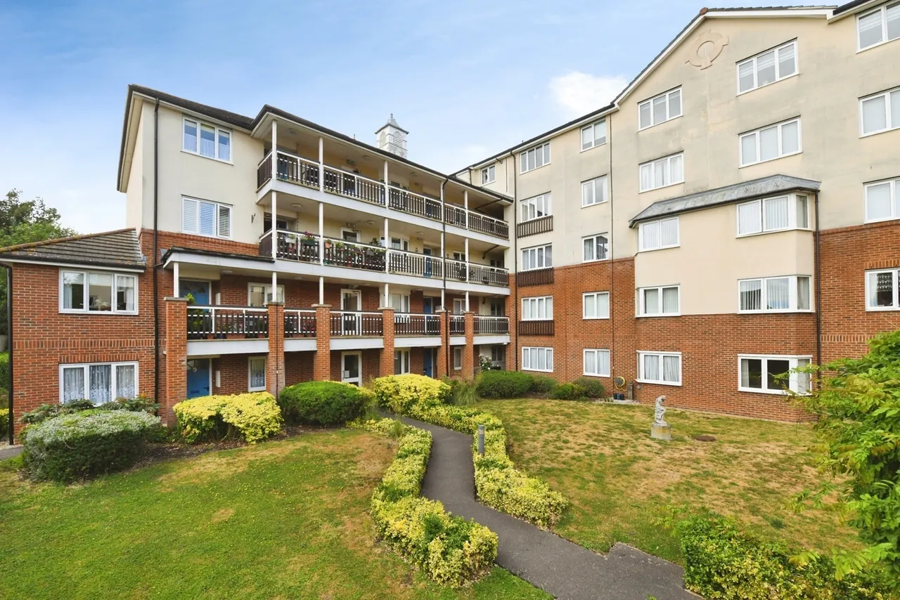 Crowstone Road, Westcliff-on-Sea, Essex, SS0, photo 17