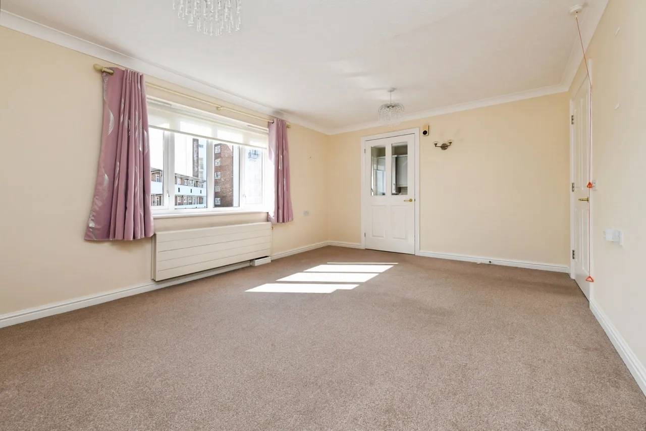 Crowstone Road, Westcliff-on-Sea, Essex, SS0, photo 7