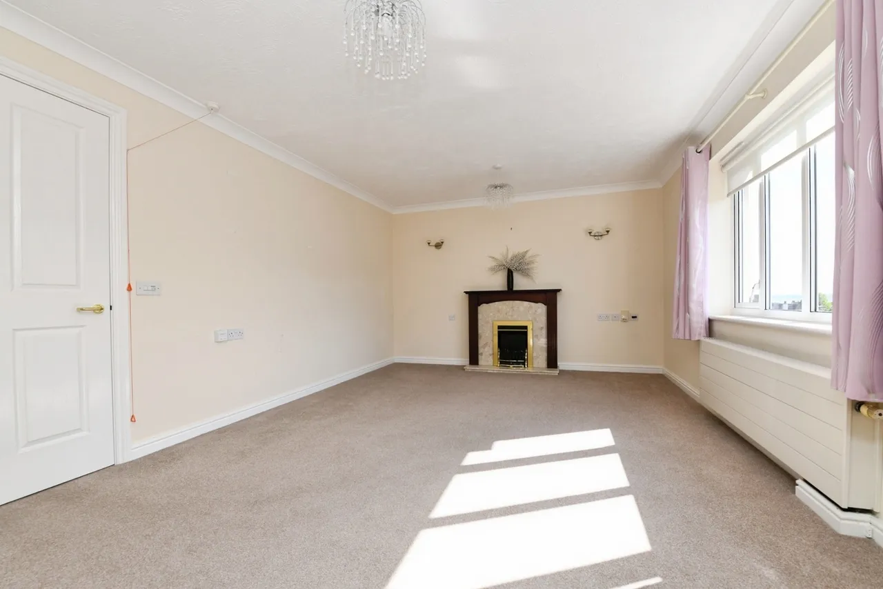 Crowstone Road, Westcliff-on-Sea, Essex, SS0, photo 4