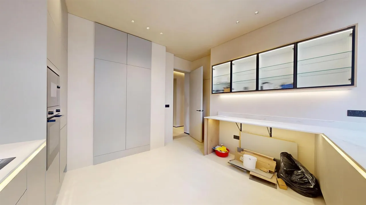 Wynnstay Gardens, London, W8, photo 5