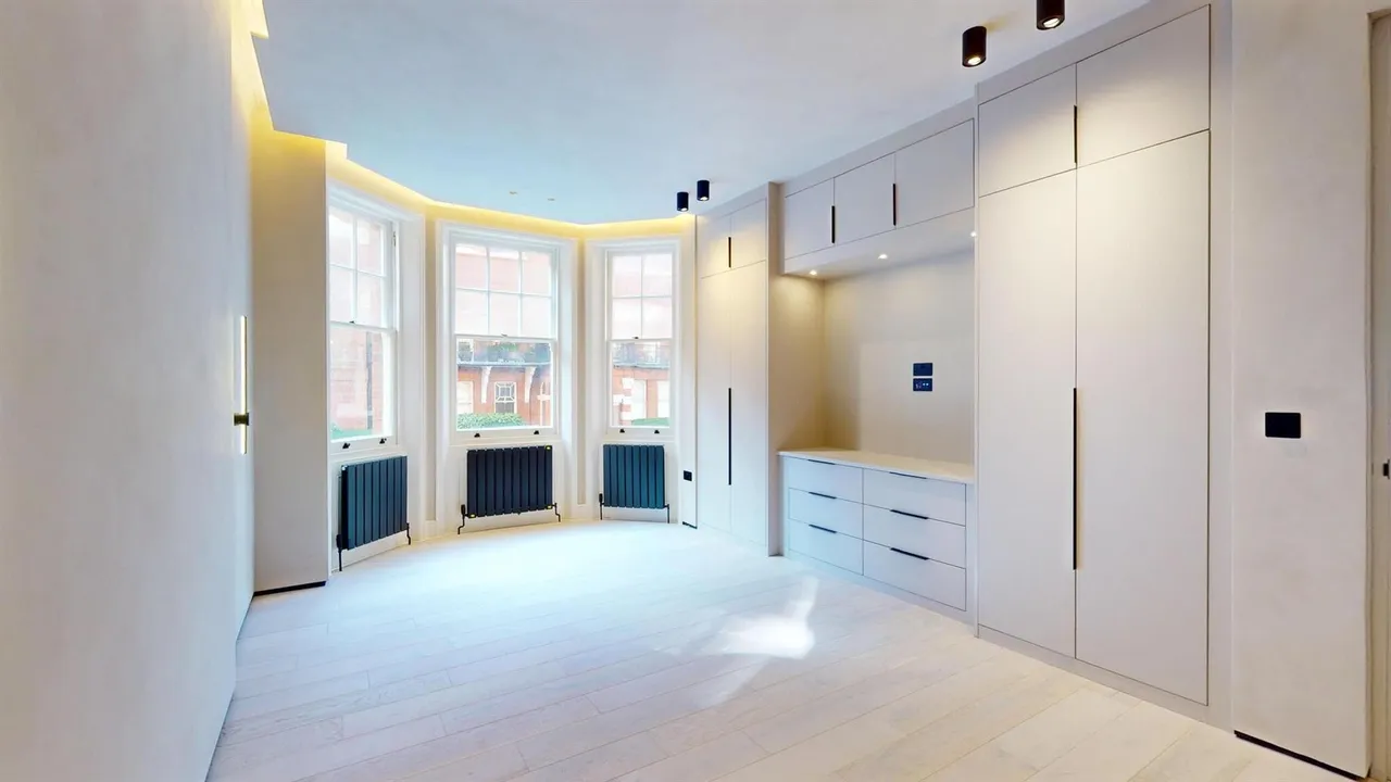 Wynnstay Gardens, London, W8, photo 6