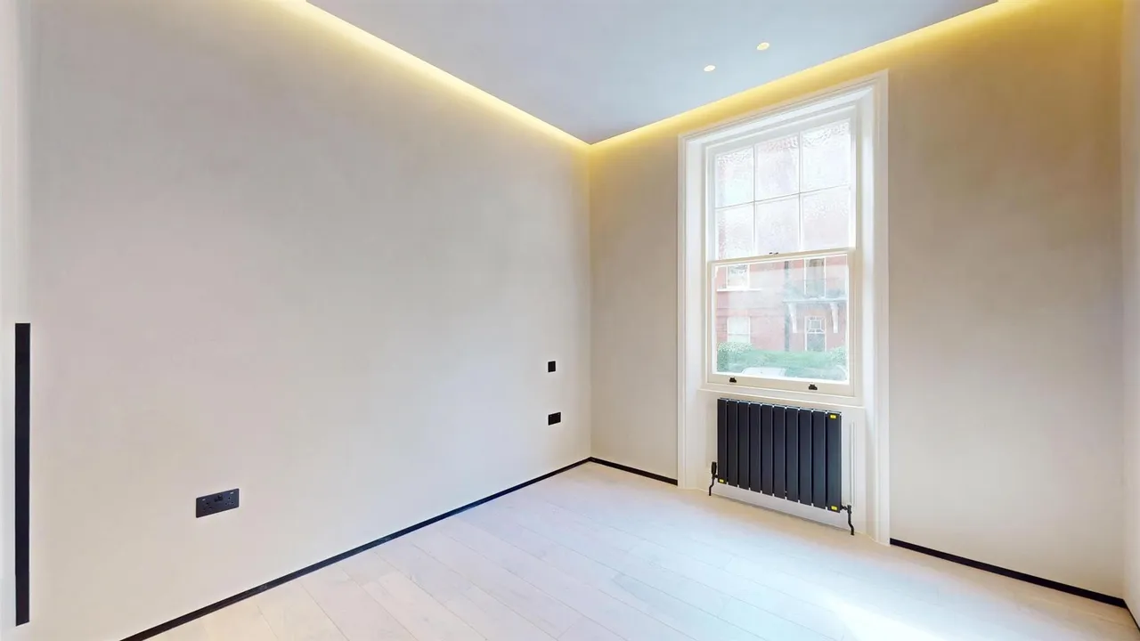 Wynnstay Gardens, London, W8, photo 9