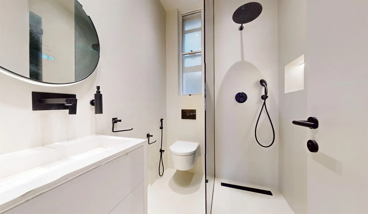 Wynnstay Gardens, London, W8, photo 19