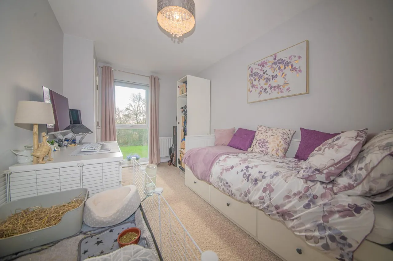 Dakota Way, Lakeside, Eastleigh, SO50 5TY, photo 11
