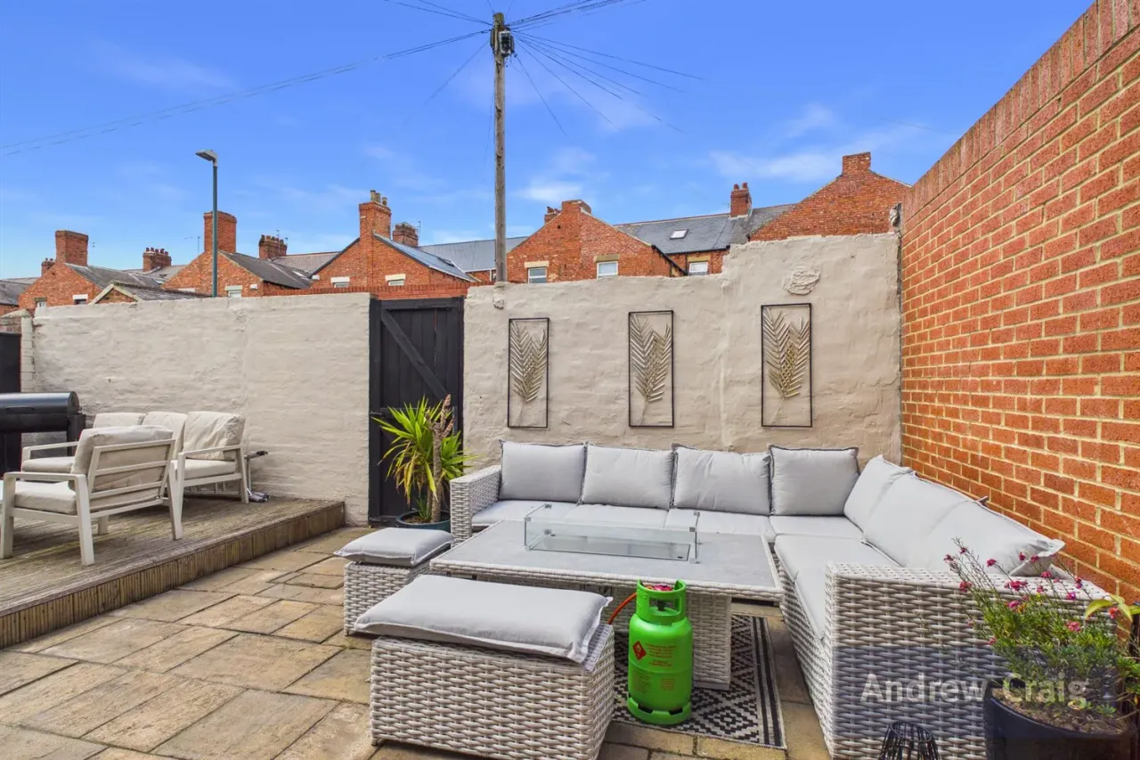 Cauldwell Avenue, South Shields, NE34, photo 26