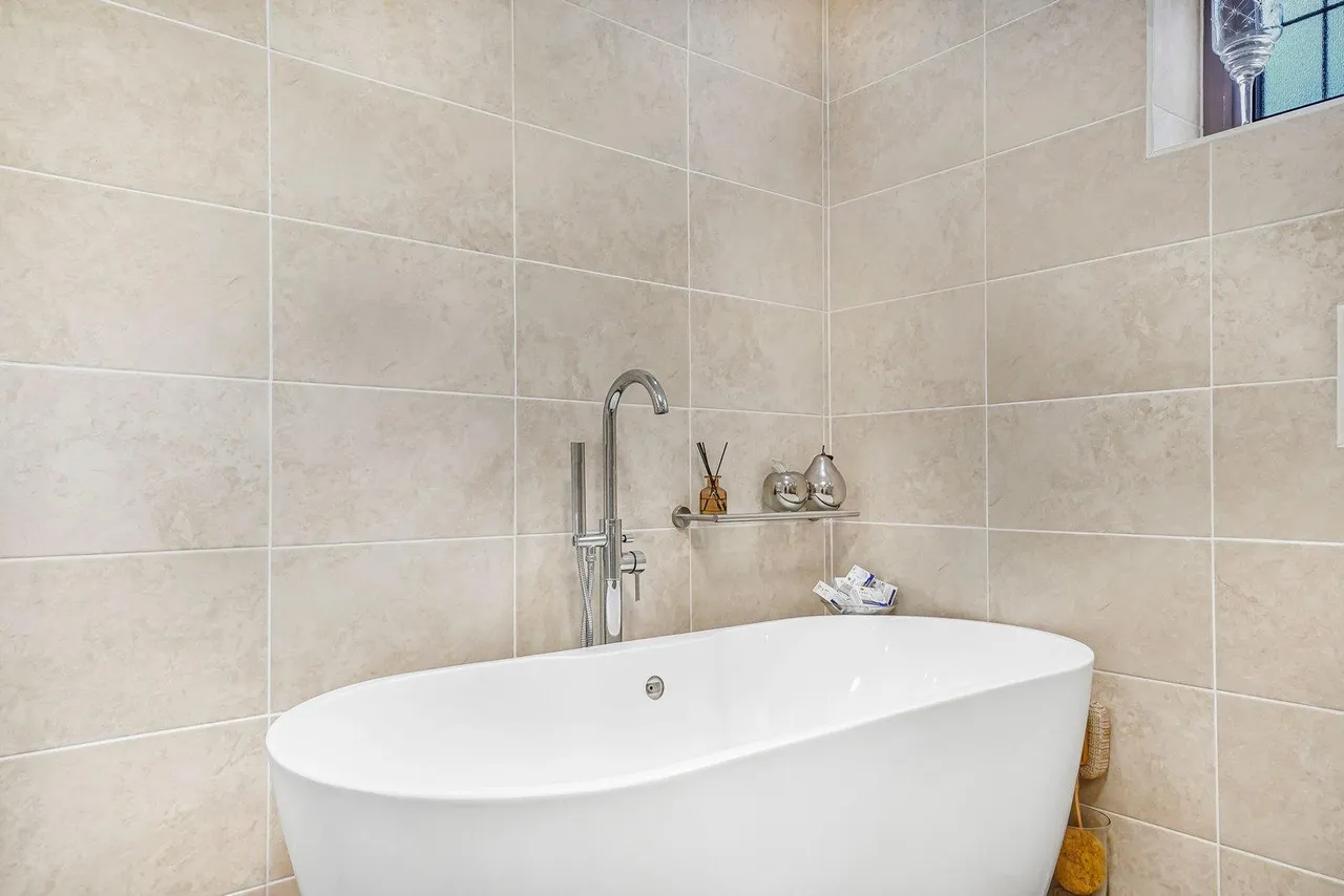Rhoda Road, Benfleet, SS7, photo 30