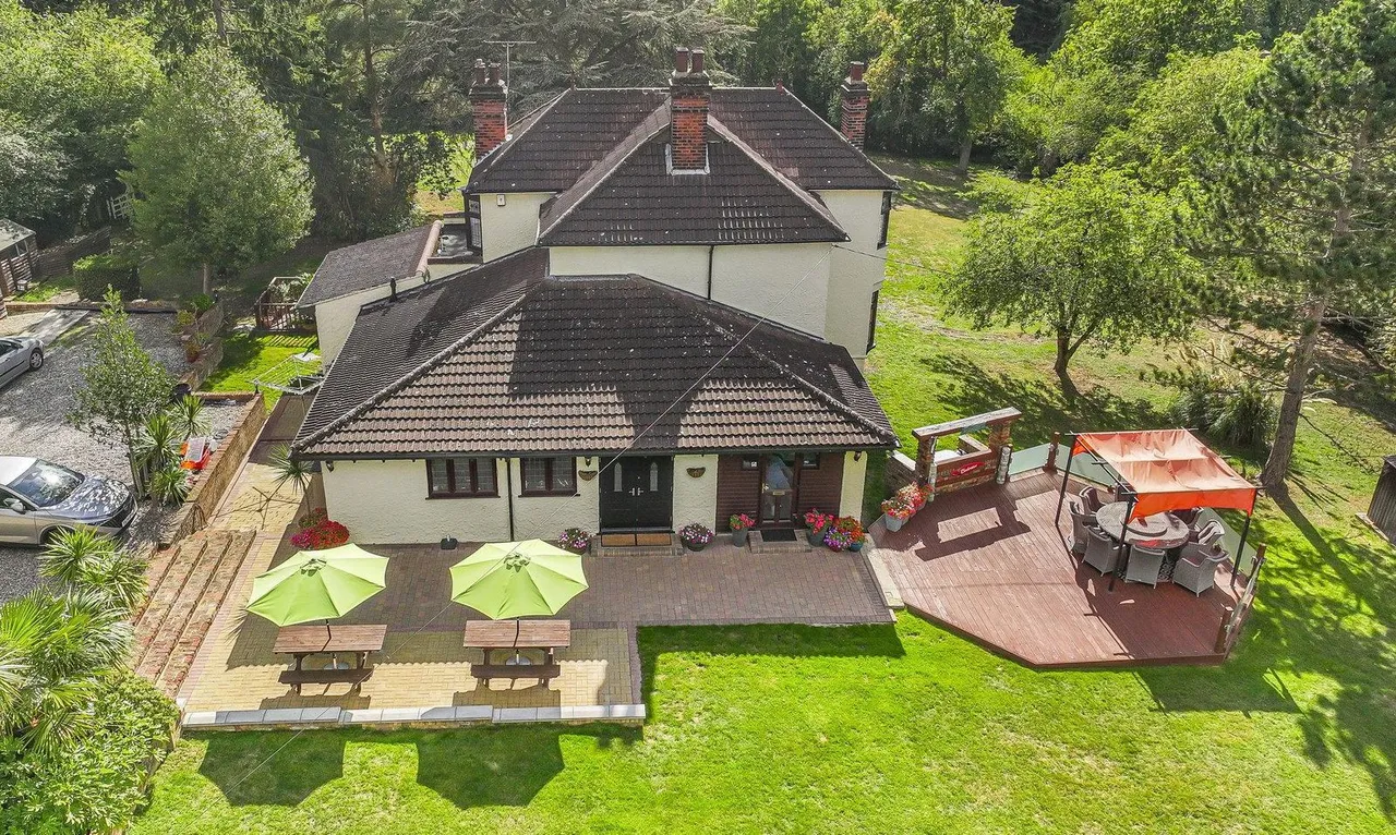 Rhoda Road, Benfleet, SS7, photo 37