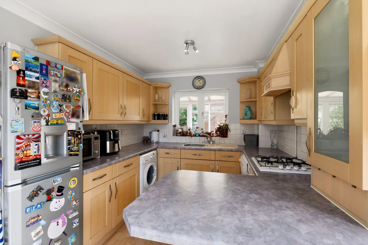 Staffa Close, Wickford, SS12, photo 5