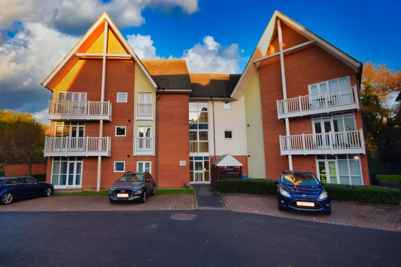 Brunswick House, Woodshires Road, Solihull, photo 2