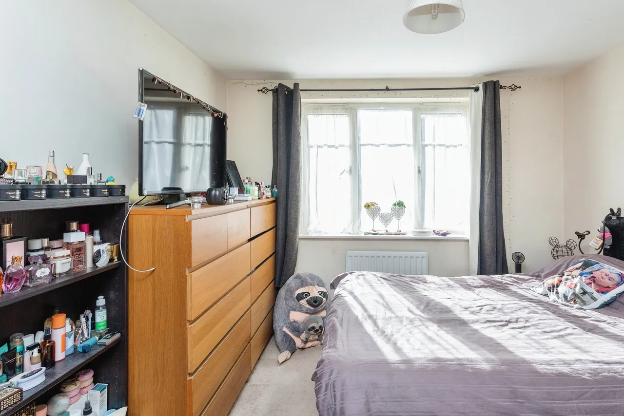 Millward Drive, Bletchley, Milton Keynes, Buckinghamshire, MK2, photo 8