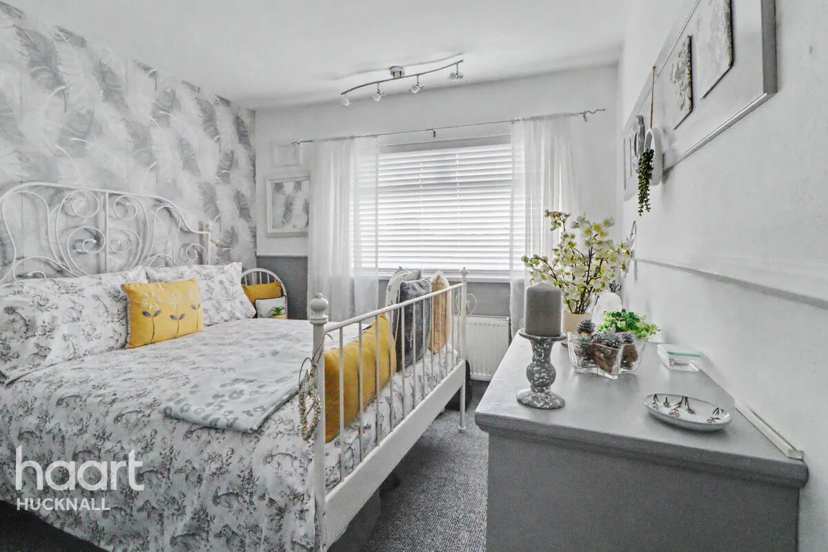 Browning Close, Daybrook, NG5, photo 13