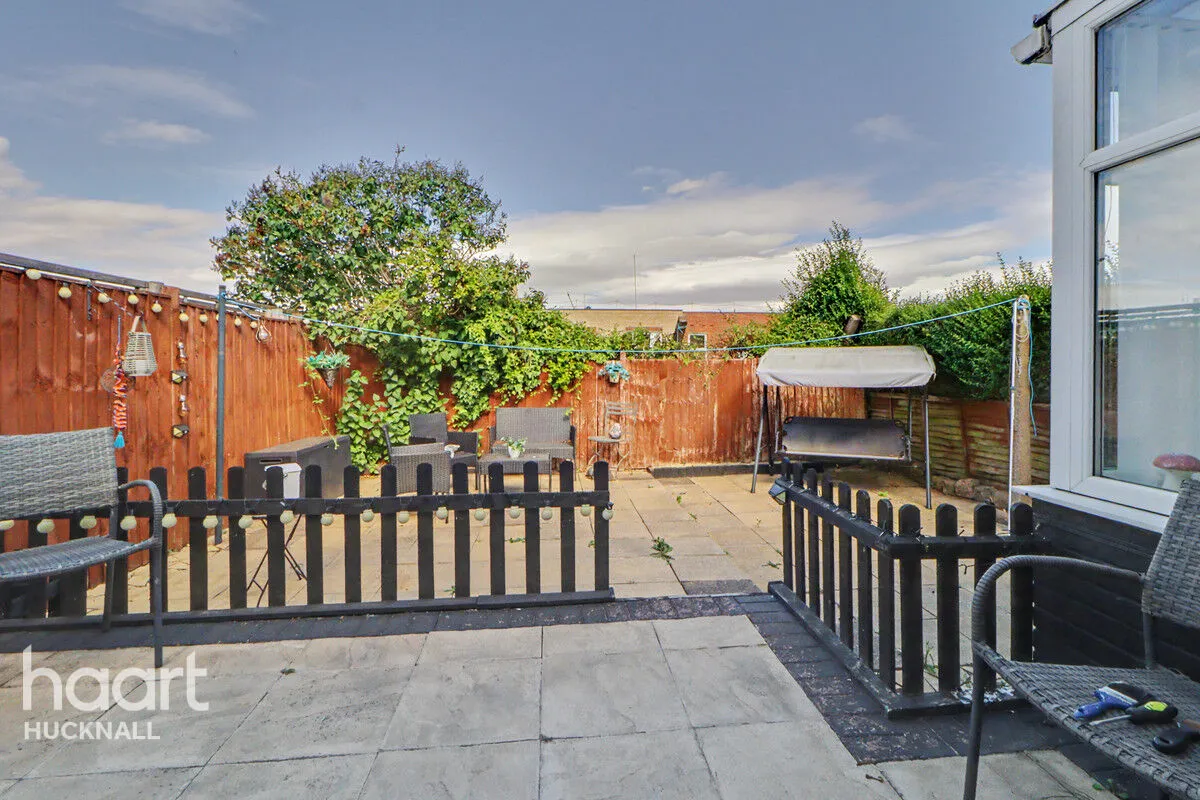 Browning Close, Daybrook, NG5, photo 15