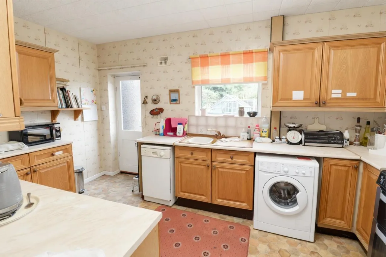 Christleton Avenue, Crewe, photo 8