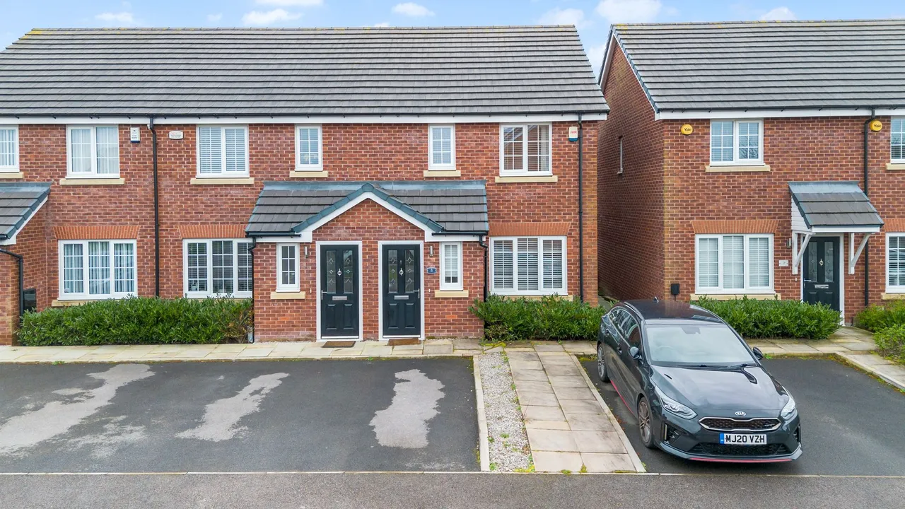 3 bed house for sale — South Meadow Close, Lowton, Warrington, Warrington, WA3 2DY
