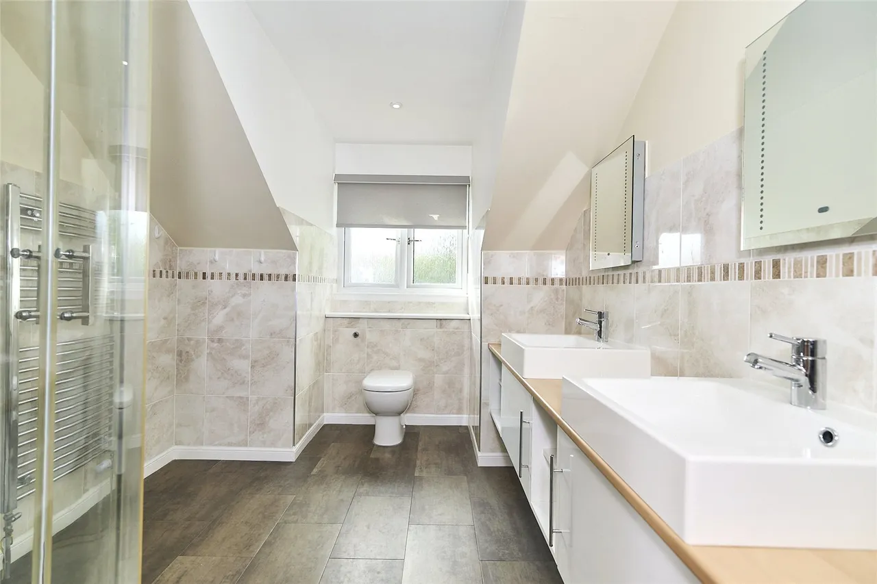 Cove Circle, Cove Bay, AB12, photo 17