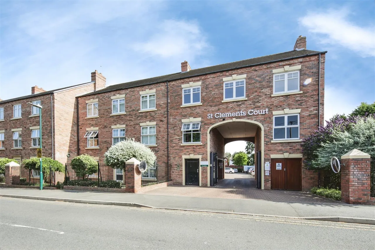 South Street, Atherstone, CV9, photo 20