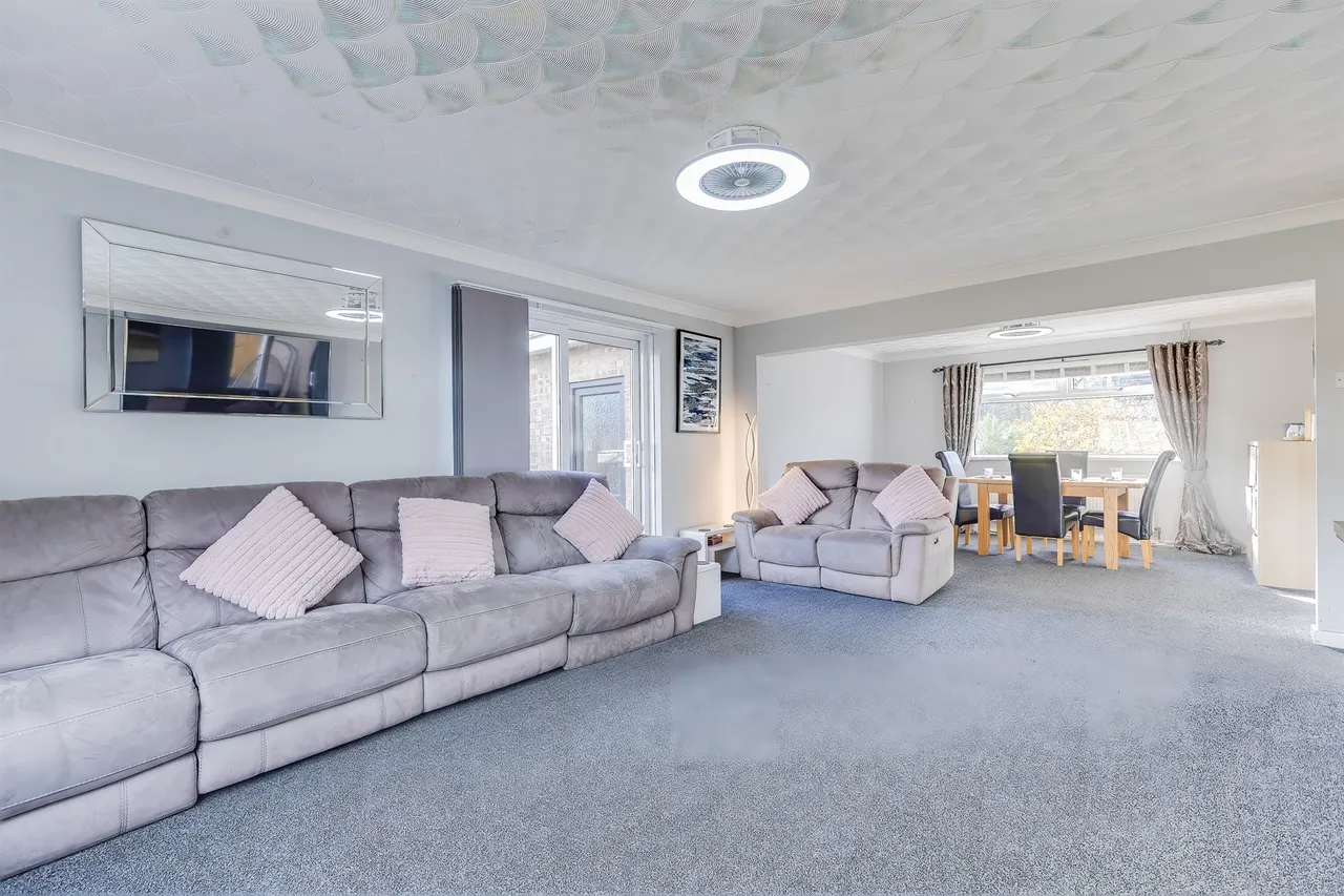 Chartwell Drive, Cardiff, CF14, photo 3
