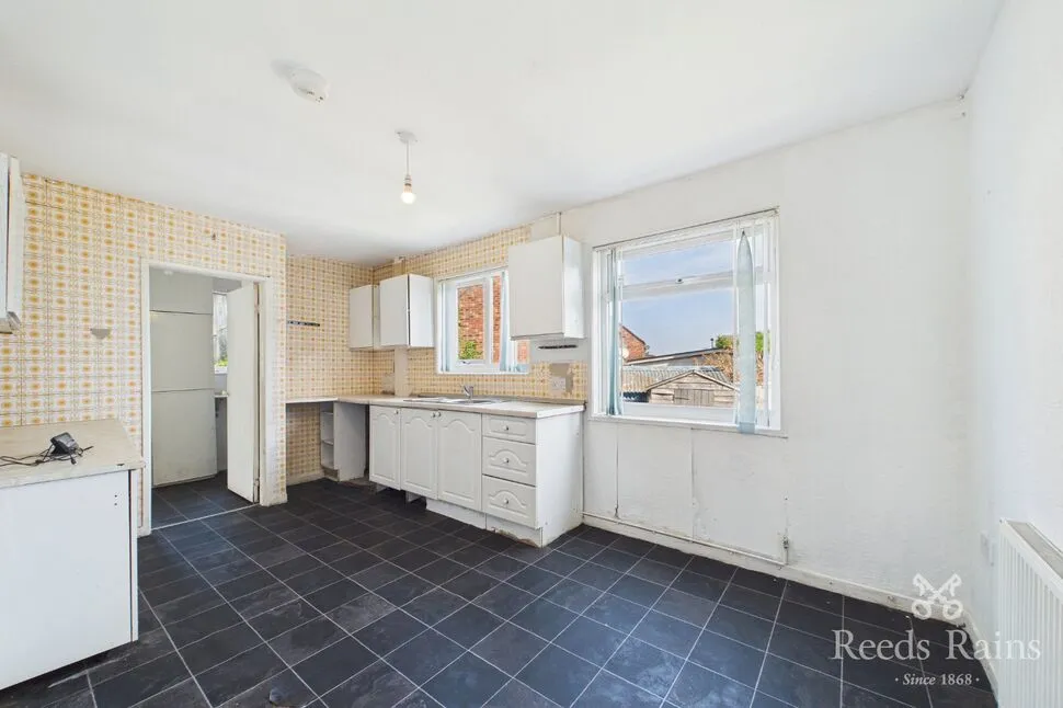 Bassledene Road, Sheffield, S2, photo 4