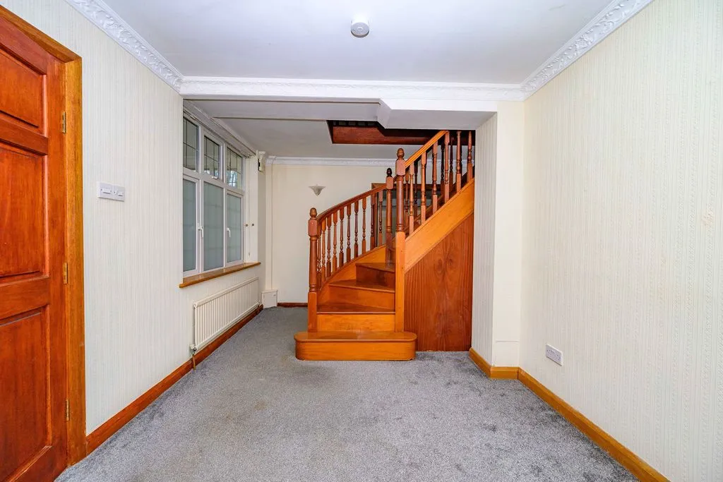 Dagnall Road, Whipsnade LU6 2LD, photo 29