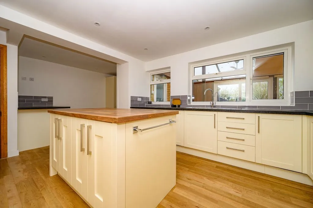 Dagnall Road, Whipsnade LU6 2LD, photo 27