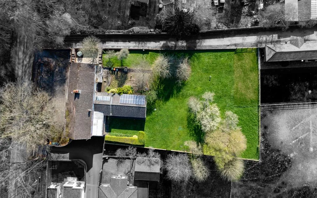 Dagnall Road, Whipsnade LU6 2LD, photo 2