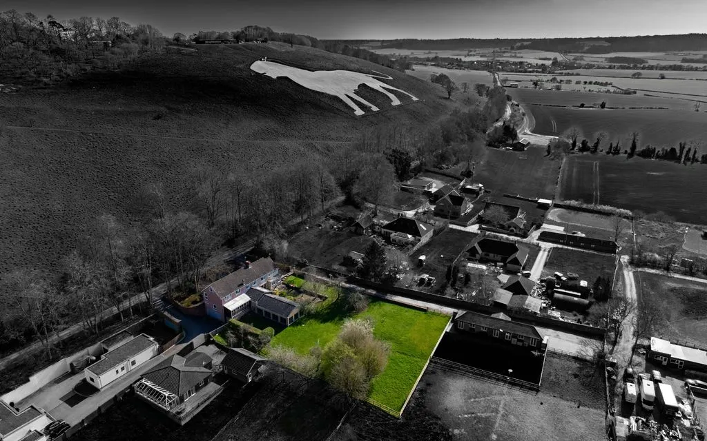 Dagnall Road, Whipsnade LU6 2LD, photo 63